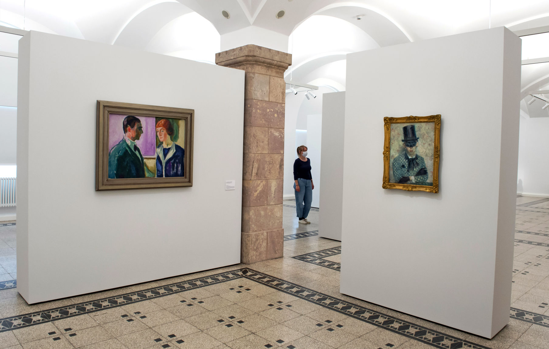 APTOPIX Virus Outbreak Germany Museums Reopening